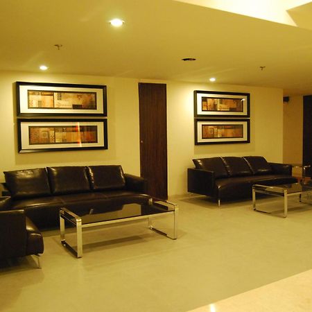 Royal Park Otel Kākināda Dış mekan fotoğraf