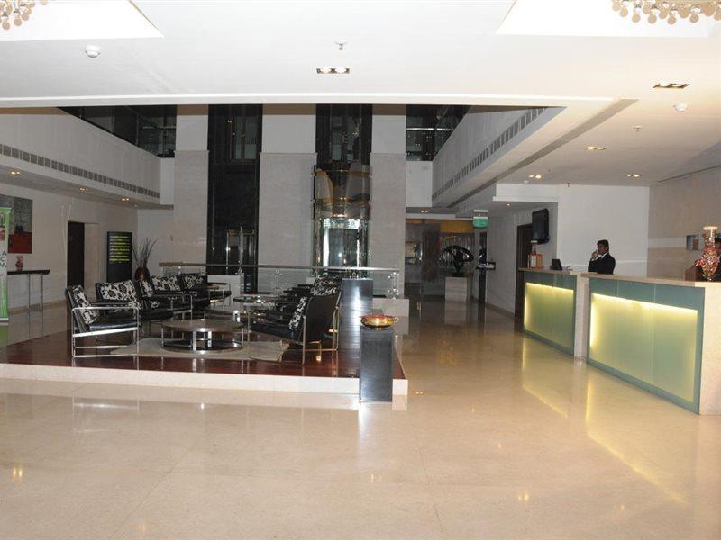 Royal Park Otel Kākināda Dış mekan fotoğraf