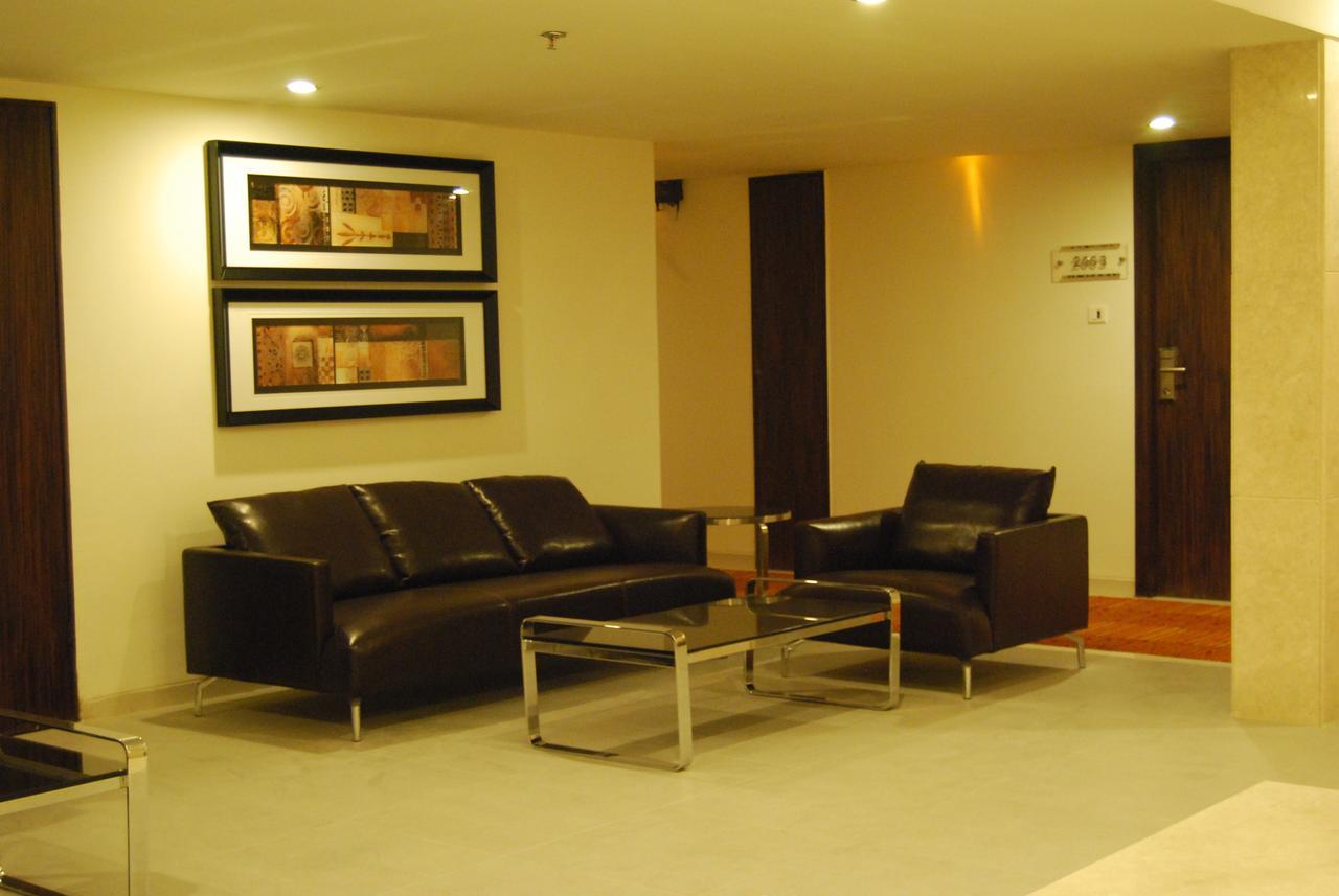 Royal Park Otel Kākināda Dış mekan fotoğraf