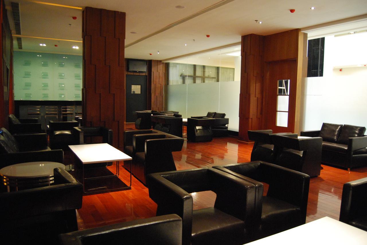 Royal Park Otel Kākināda Dış mekan fotoğraf
