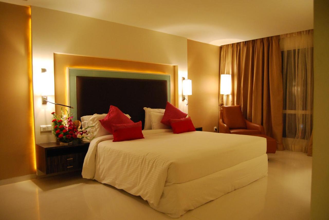 Royal Park Otel Kākināda Dış mekan fotoğraf