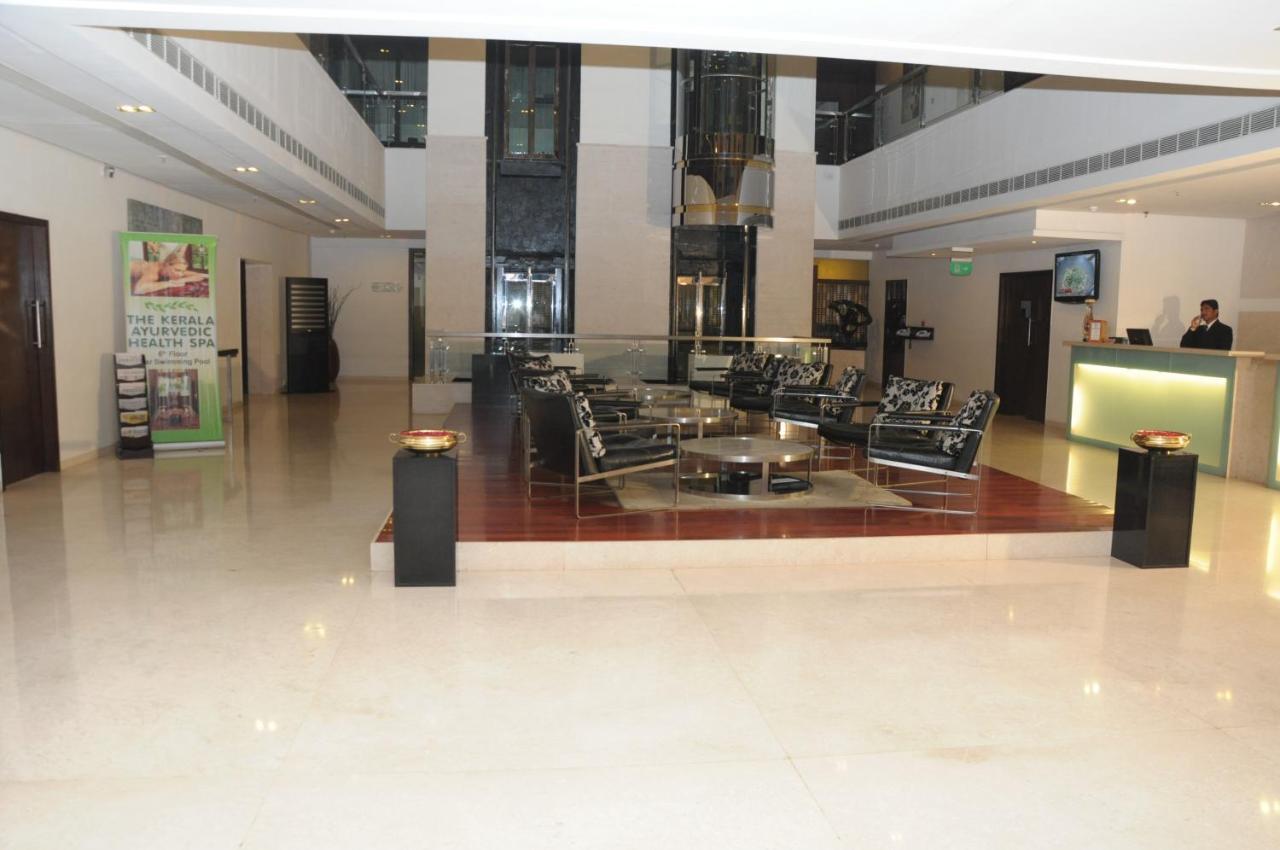 Royal Park Otel Kākināda Dış mekan fotoğraf